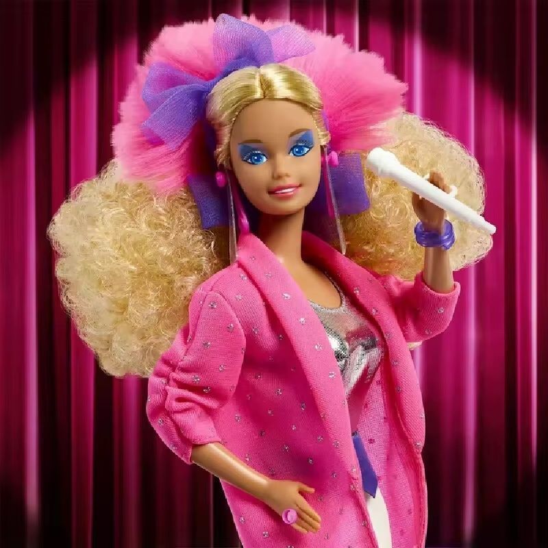 Barbie avec micro