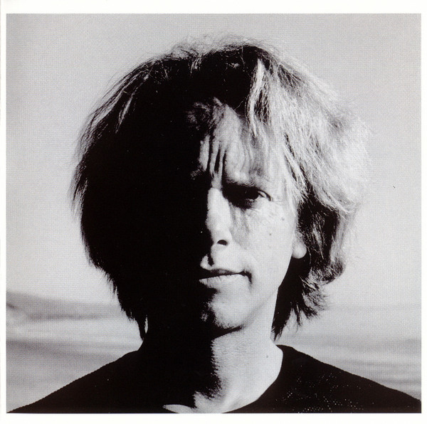 Photo © Anton Corbijn pour l'album "Counterfeit²" (2003)